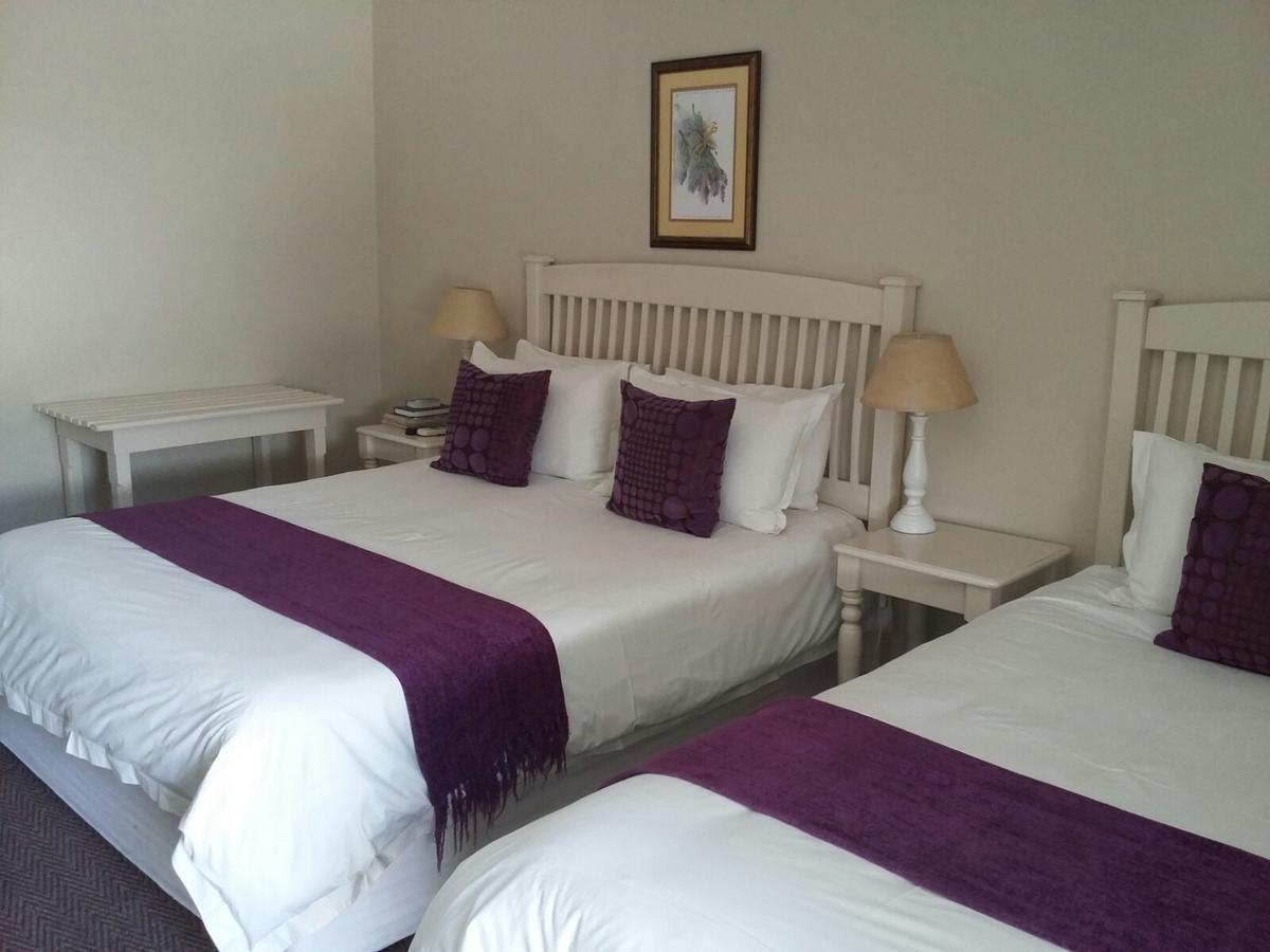 Lavender Lodge Vryburg Extérieur photo