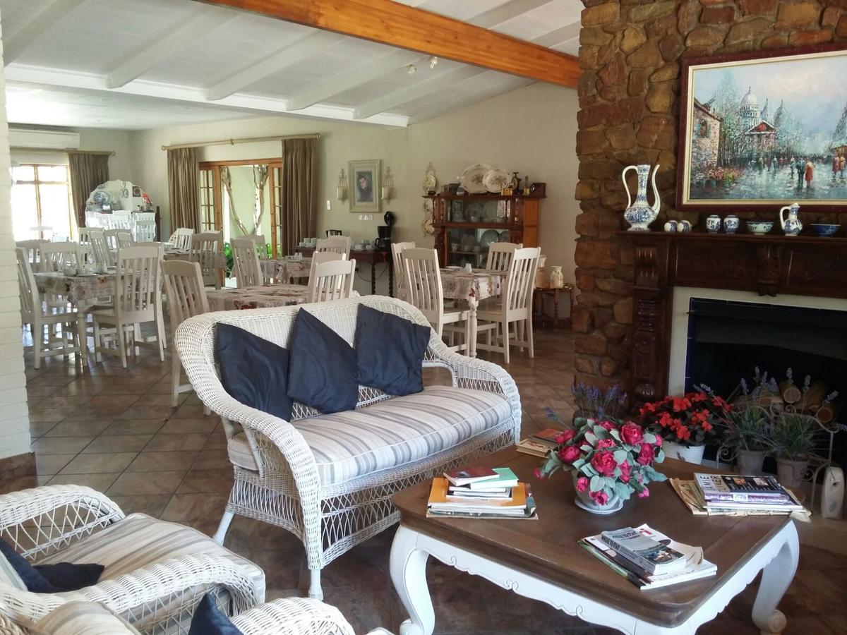 Lavender Lodge Vryburg Extérieur photo